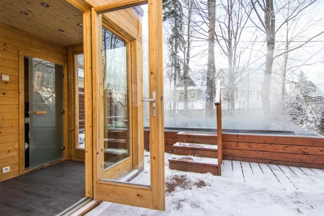 Апартаменты Apartamenty Pod Giewontem Lux&Spa Zakopane Закопане